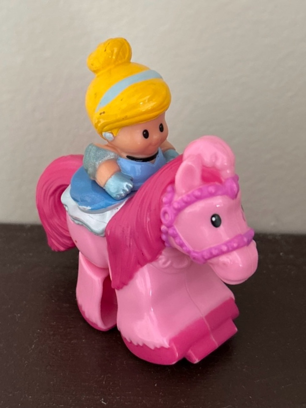 Fisher-Price Little People Disney Princess Cinderella Klip Klop Horse RARE PINK!